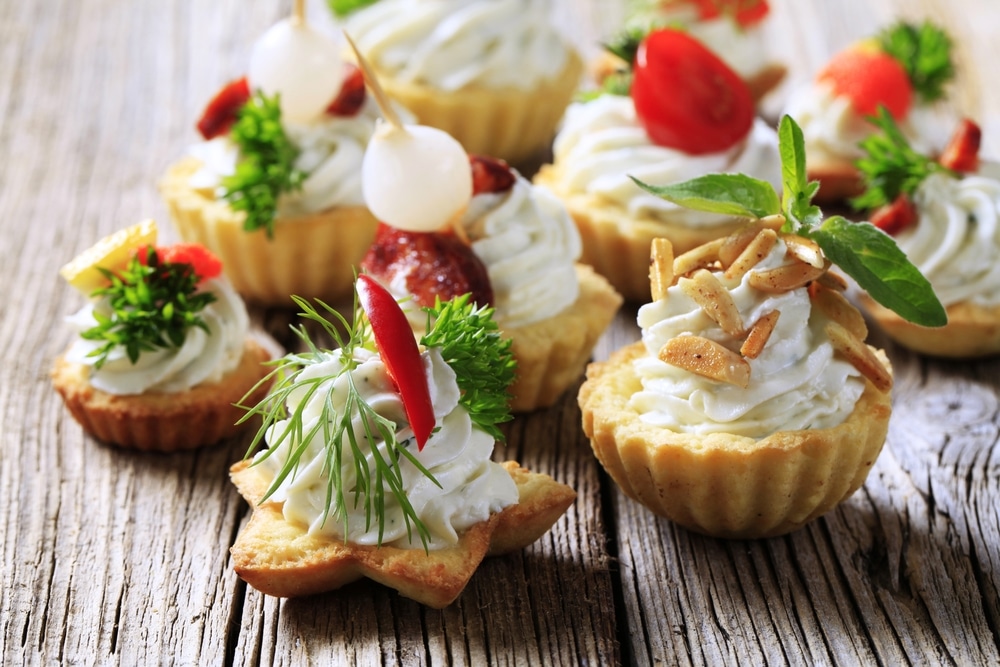 Variety Of Canapes Kleine Fingerfood-Häppchen